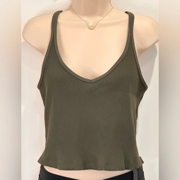 Vuori All The Feels Ribbed Strappy Tank Top Green Cropped Athleisure Yoga XL - Picture 5 of 11